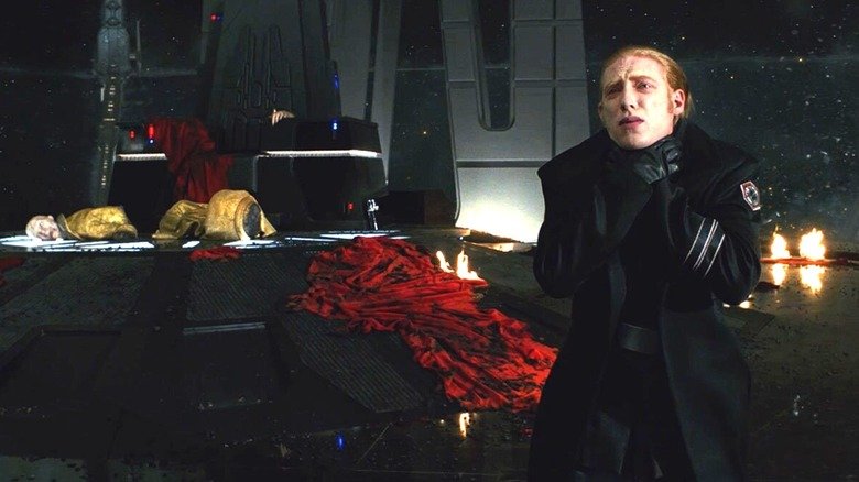 Ator de General Hux revela sentimento sobre morte em Star Wars: A Ascensão de Skywalker