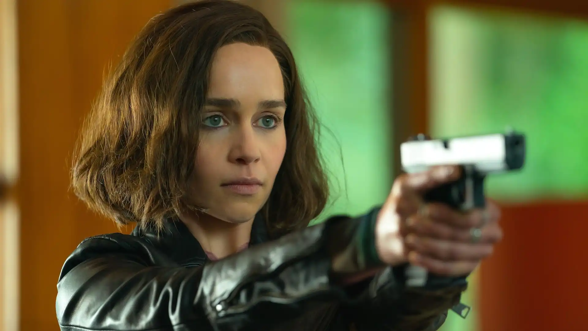 Criador de Criminal rebate dúvidas sobre demora na estreia da série da Prime Video