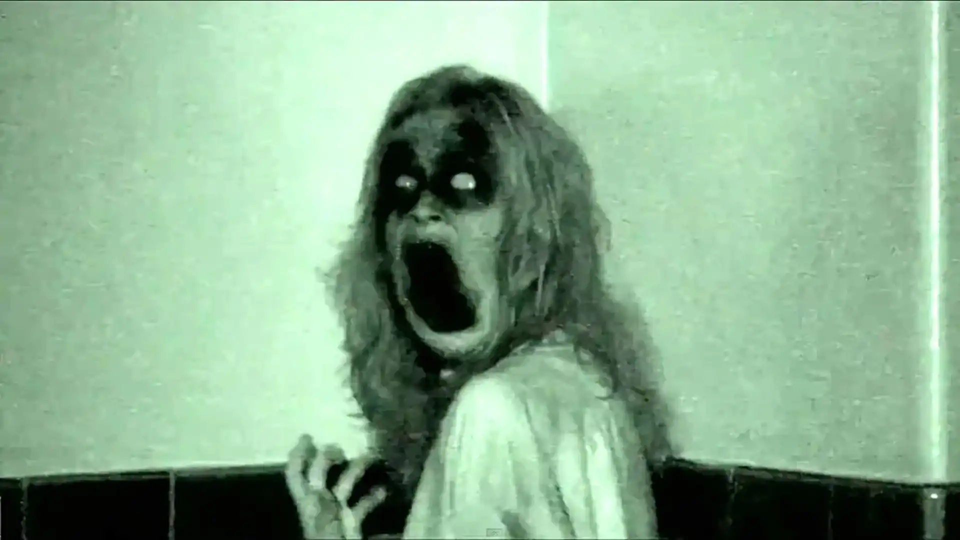 20 Filmes de Terror Semelhantes a Insidious