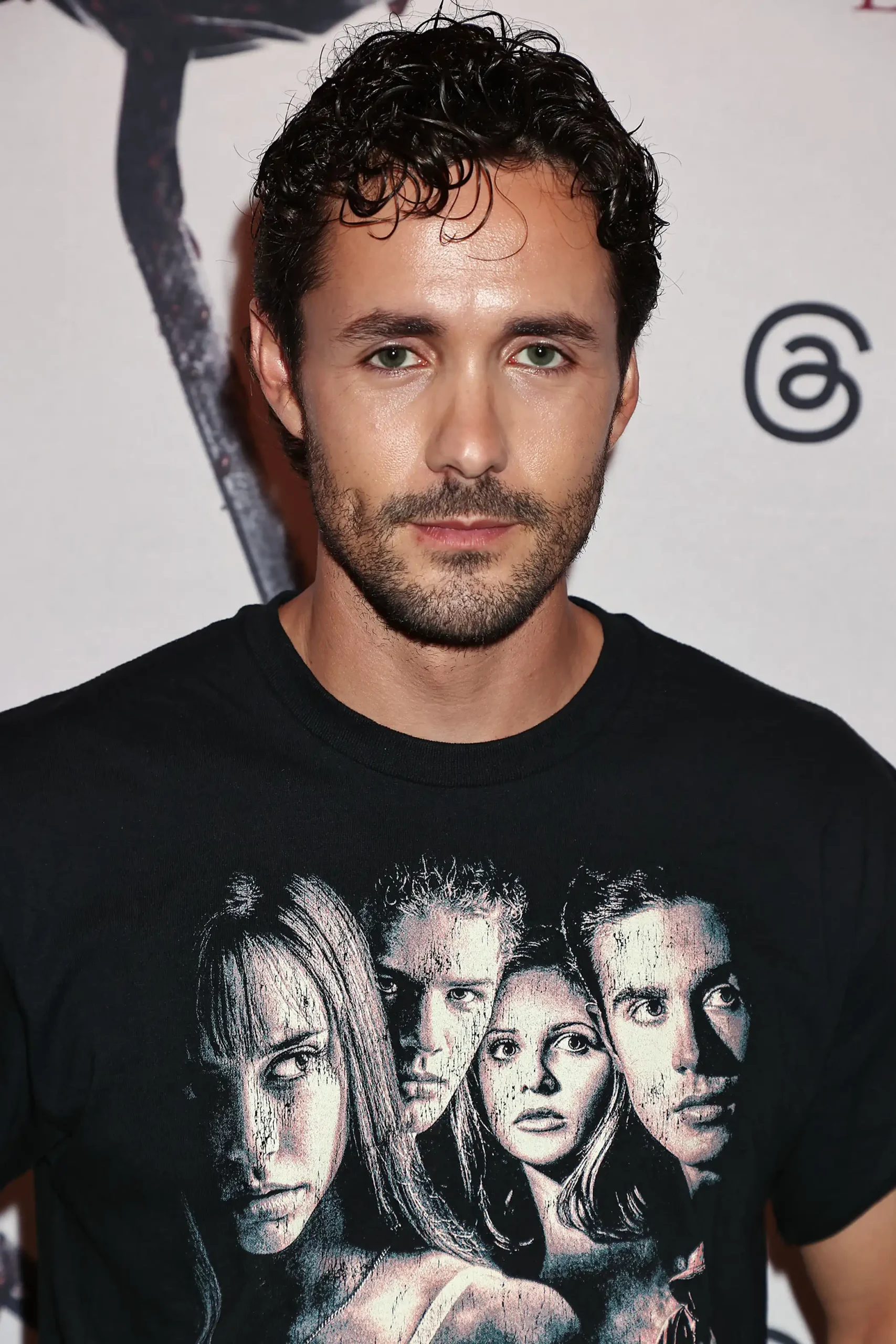 Novo filme de horror medieval de Jonah Hauer-King recebe boa avaliação no Rotten Tomatoes