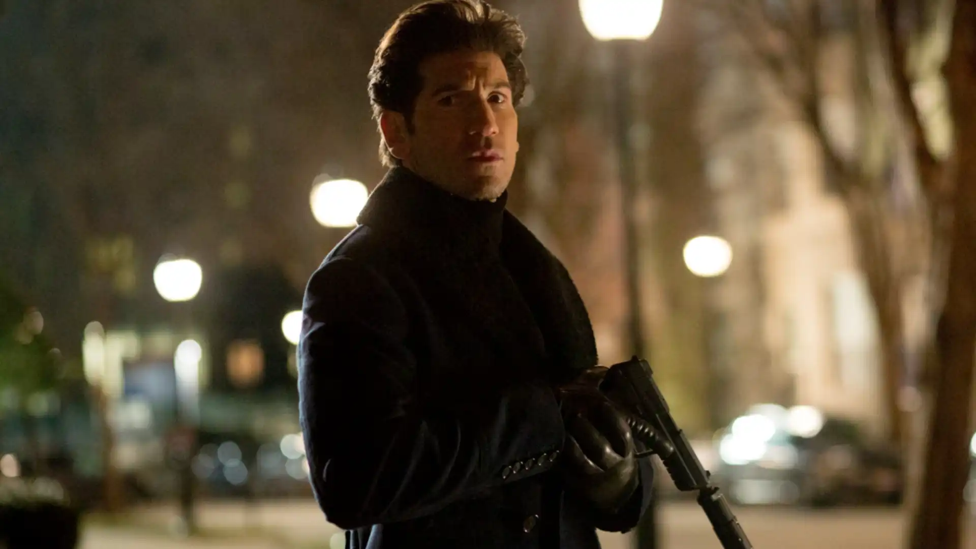 Filme “The Accountant 2” com Jon Bernthal conquista destaque no streaming Hulu