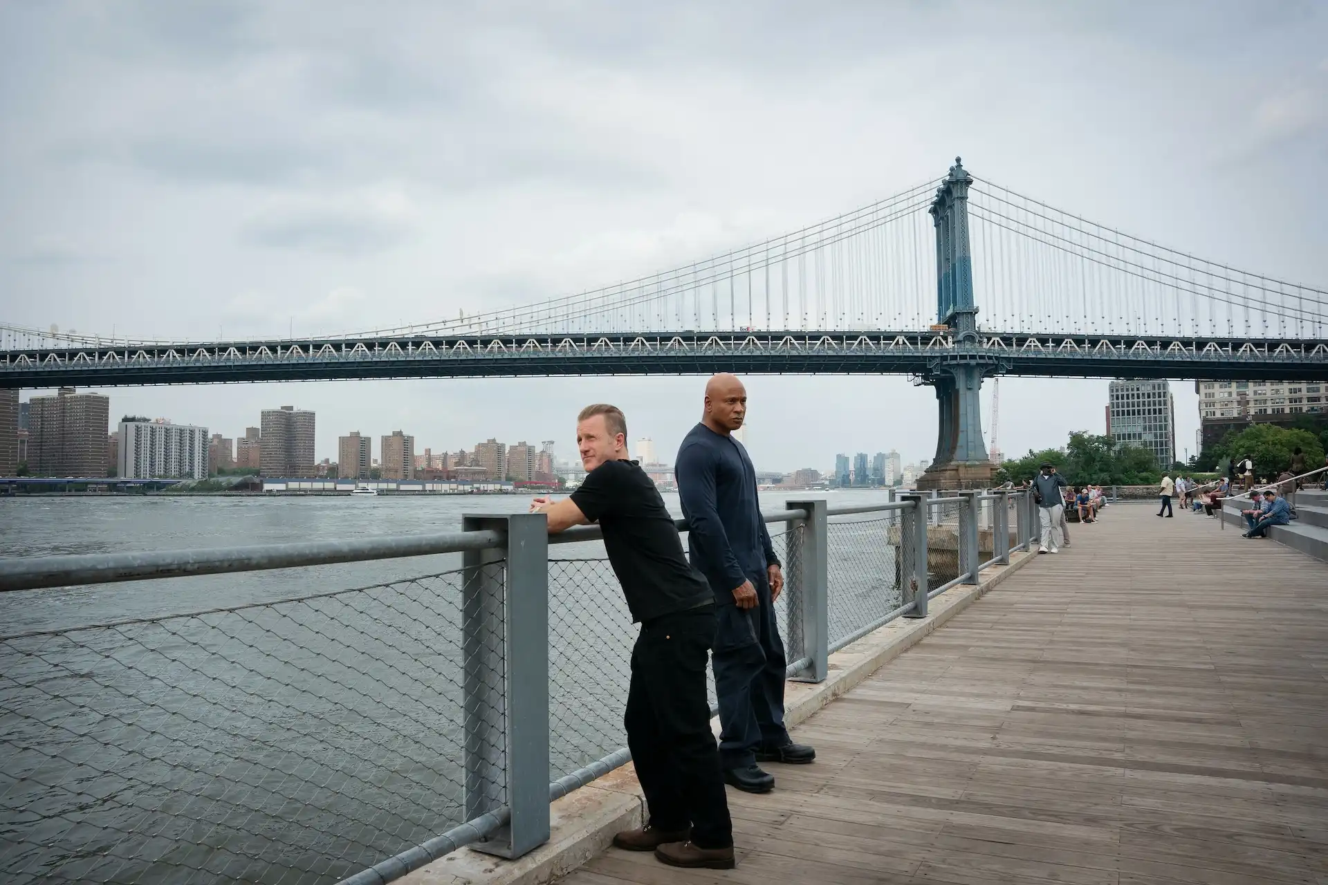 Série NCIS: New York traz retorno de Sam Hanna com perda significativa