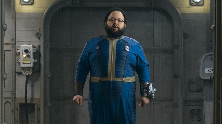 Conheça Zach Cherry, o ator por trás de Dave em Resident Evil (2026)