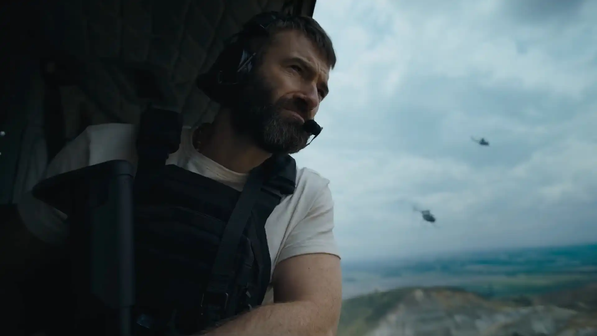 Novo thriller de guerra de Zack Snyder estreia com baixa recepção crítica