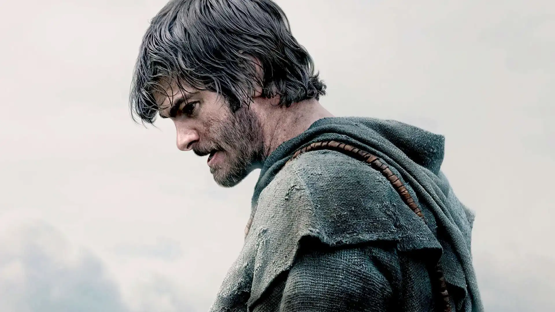 Filme de ação histórico com Andrew Garfield terá lançamento digital após fracasso nas bilheterias