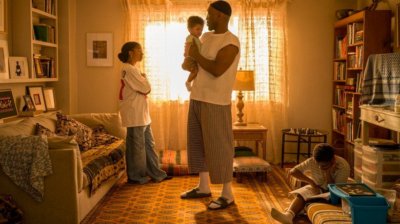 Mahershala Ali estrela thriller tenso e reflexivo em Your Mother Your Mother Your Mother