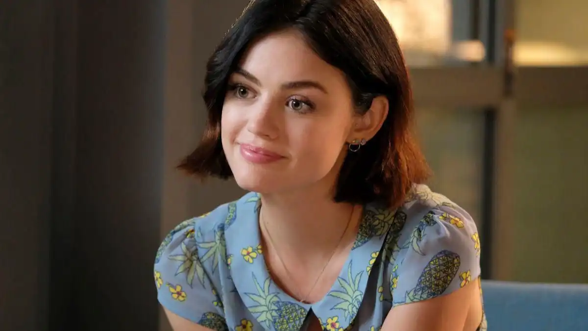 Nova série Sherlock Holmes traz reviravolta e tem Lucy Hale como protagonista