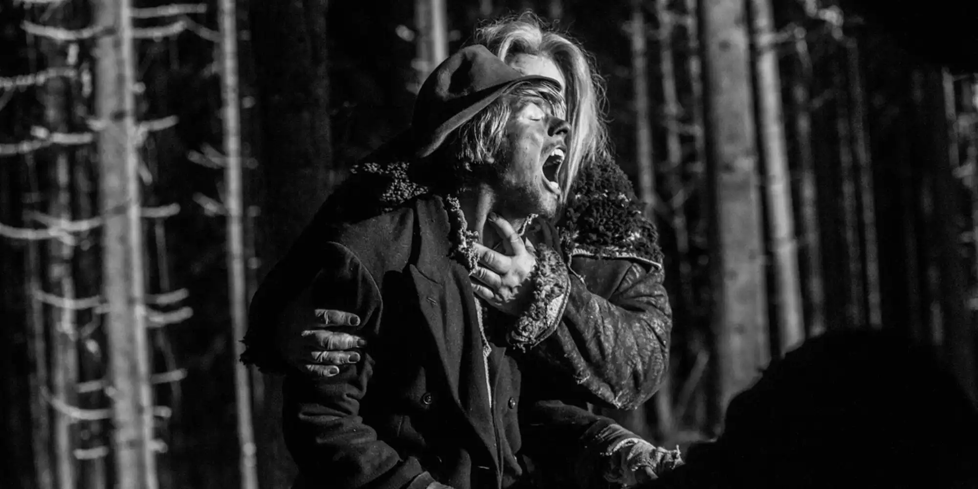 10 Melhores Filmes de Terror Modernos em Preto e Branco