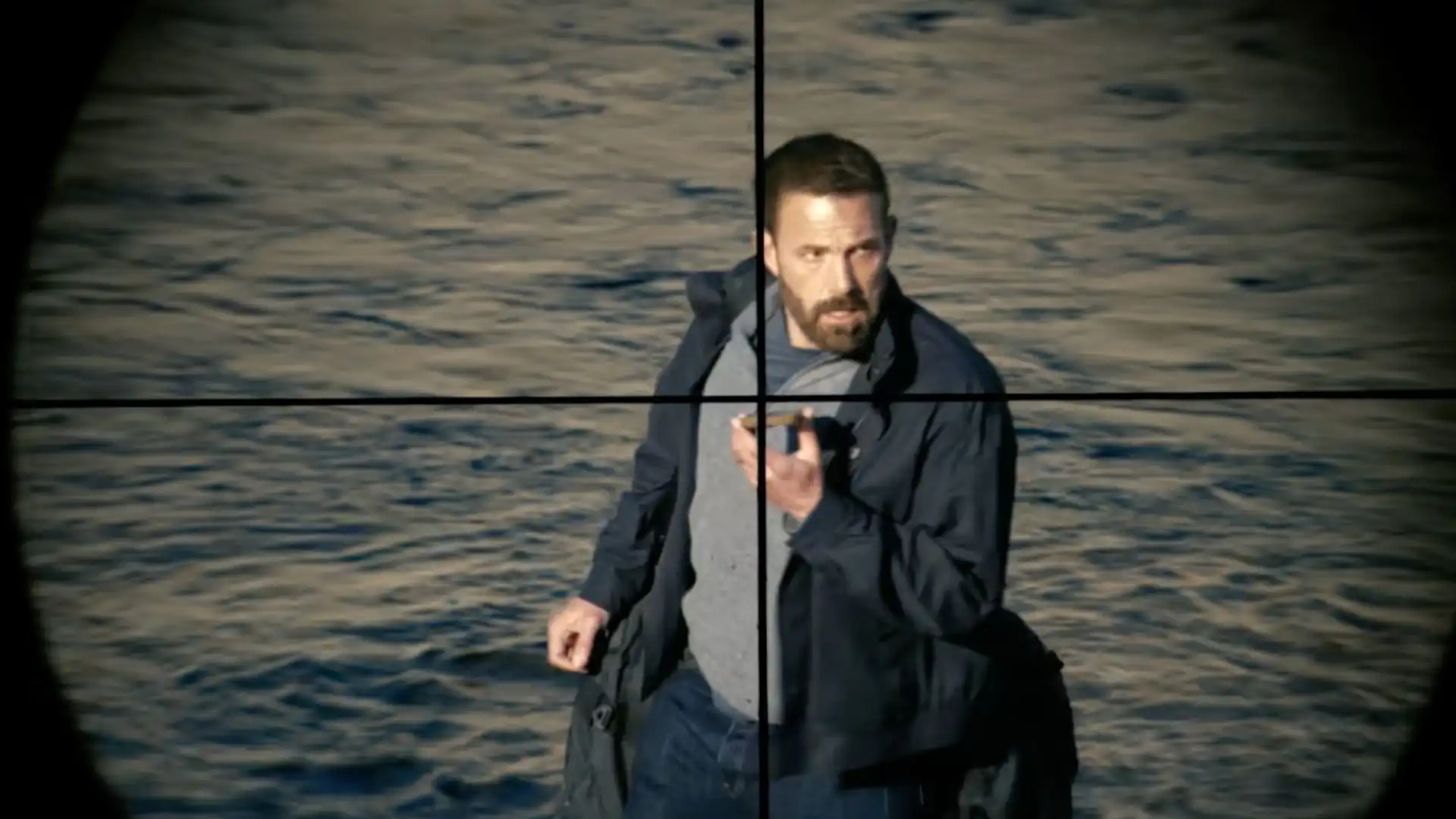 Novo suspense de Ben Affleck na Netflix alcança pior avaliação da carreira no Rotten Tomatoes