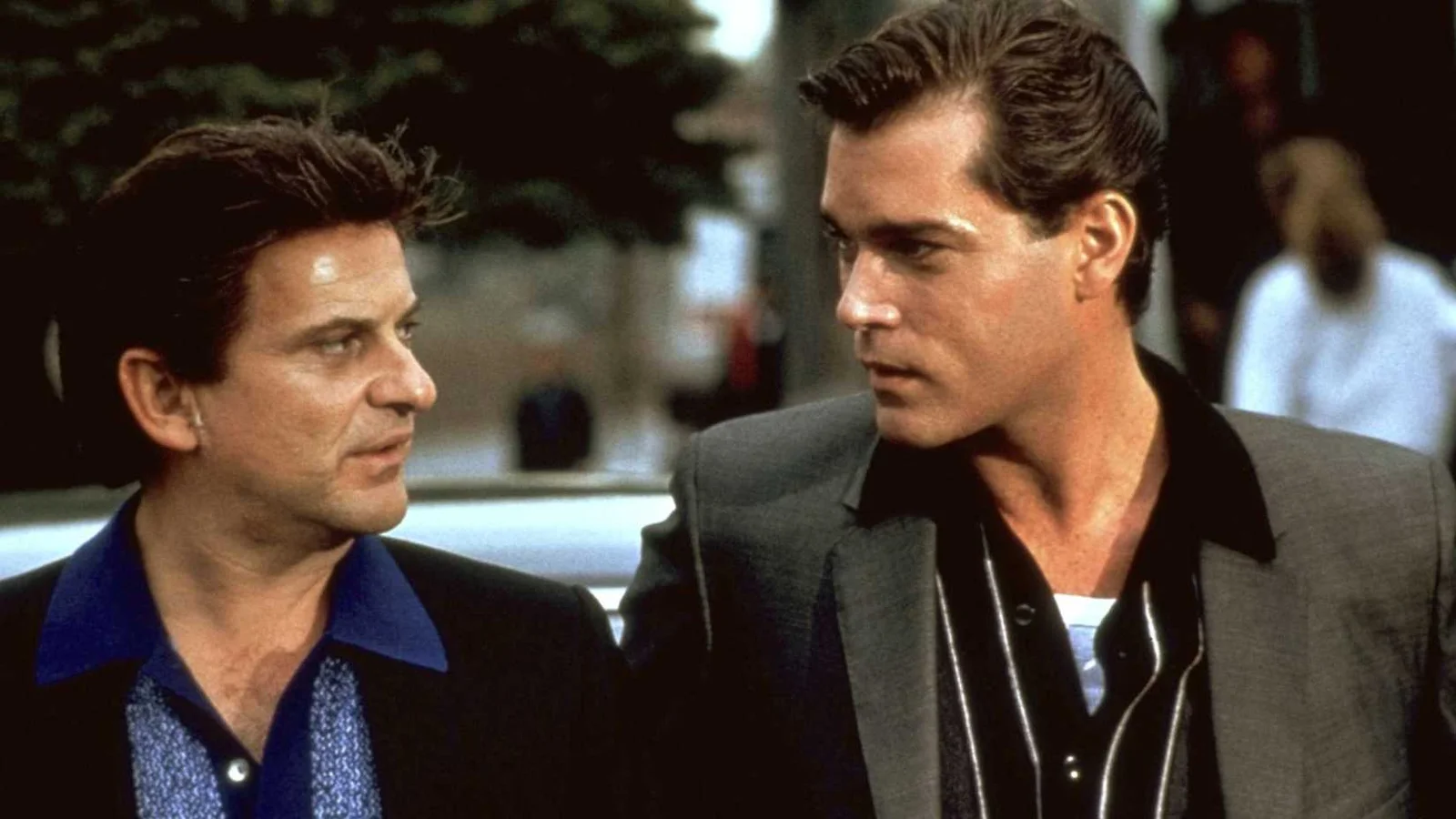A frase de abertura de 11 palavras de Goodfellas surpreende e supera até O Poderoso Chefão