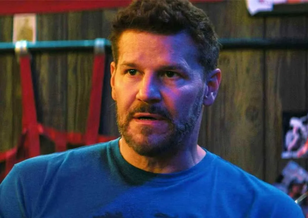Showrunner de SEAL Team se emociona com o sucesso da série no streaming