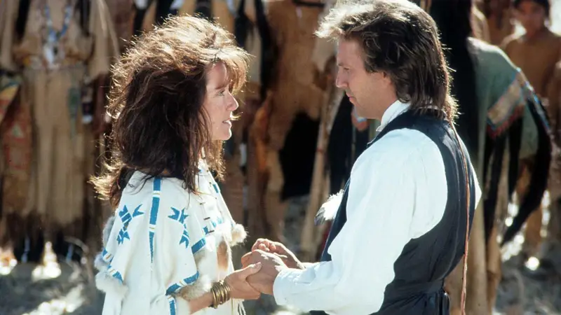 5 Motivos que Tornam Dances With Wolves Difícil de Assistir Hoje
