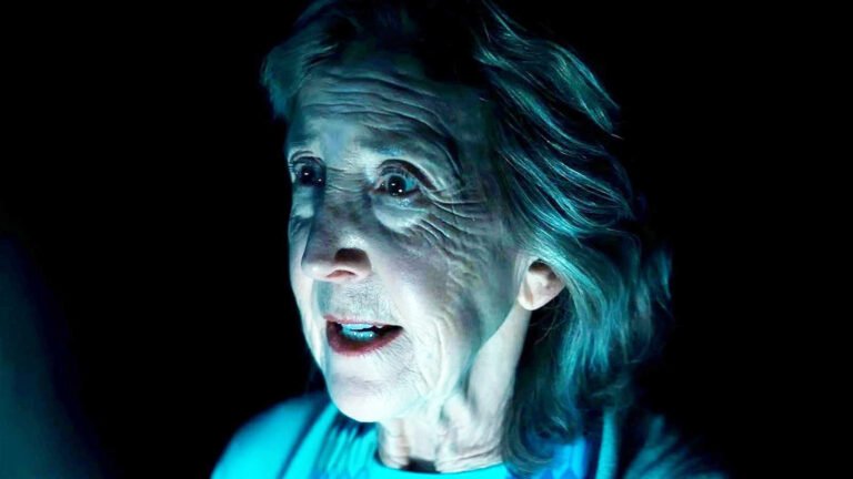 Como assistir Insidious: Out of the Further em casa