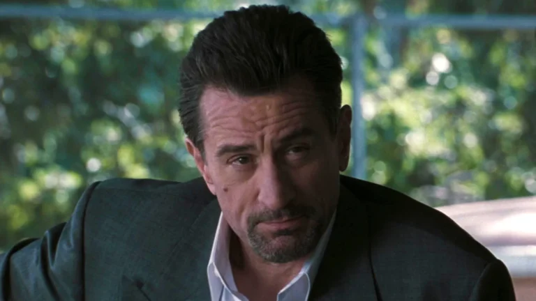 Clássico do cinema policial dos anos 90 com Al Pacino e Robert De Niro ganha estreia na Netflix em 2026