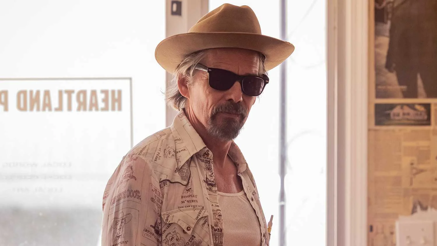 Ethan Hawke faz história na TV com o retorno da série The Lowdown