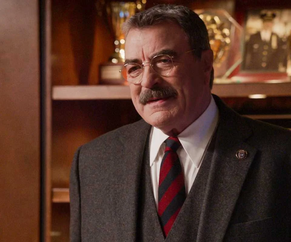 Donnie Wahlberg confirma condição para Tom Selleck retornar como Frank Reagan em Boston Blue