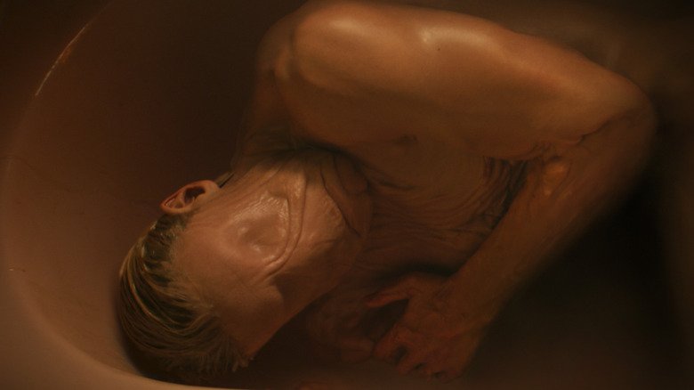 Clayface: Filme derivado da DC sobre vilão violento carece de forma definida