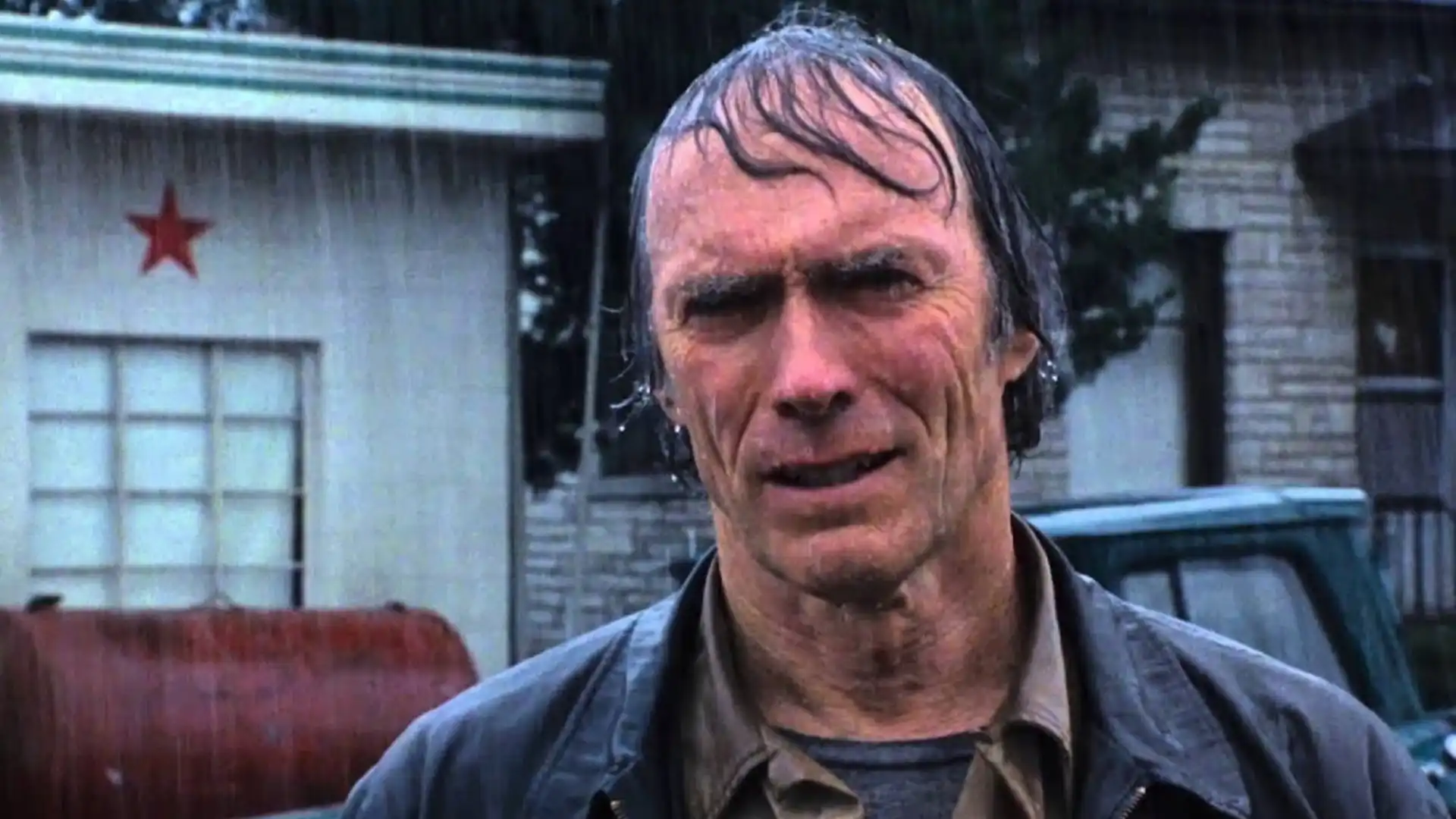 Os 10 Melhores Filmes de Clint Eastwood Fora do Gênero Faroeste
