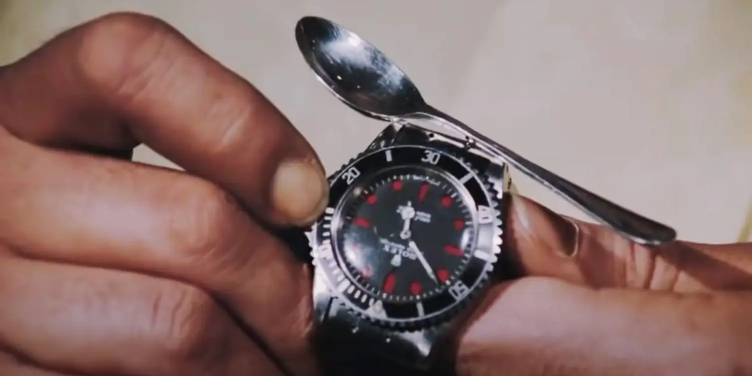 Os 10 Gadgets Mais Icônicos de James Bond na História do Cinema