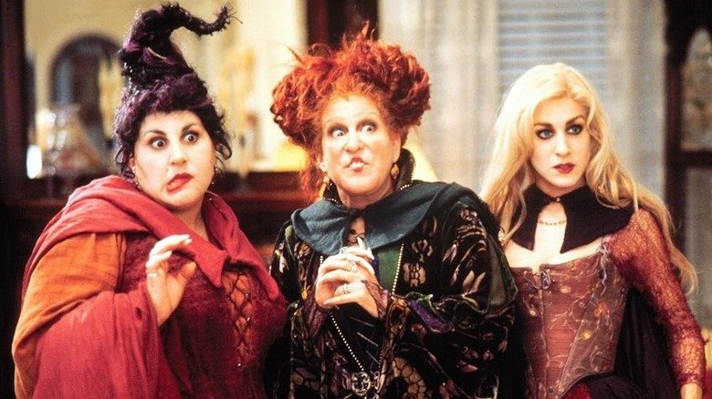 “Hocus Pocus”, clássico de Halloween com Sarah Jessica Parker, é o maior sucesso de streaming da Disney