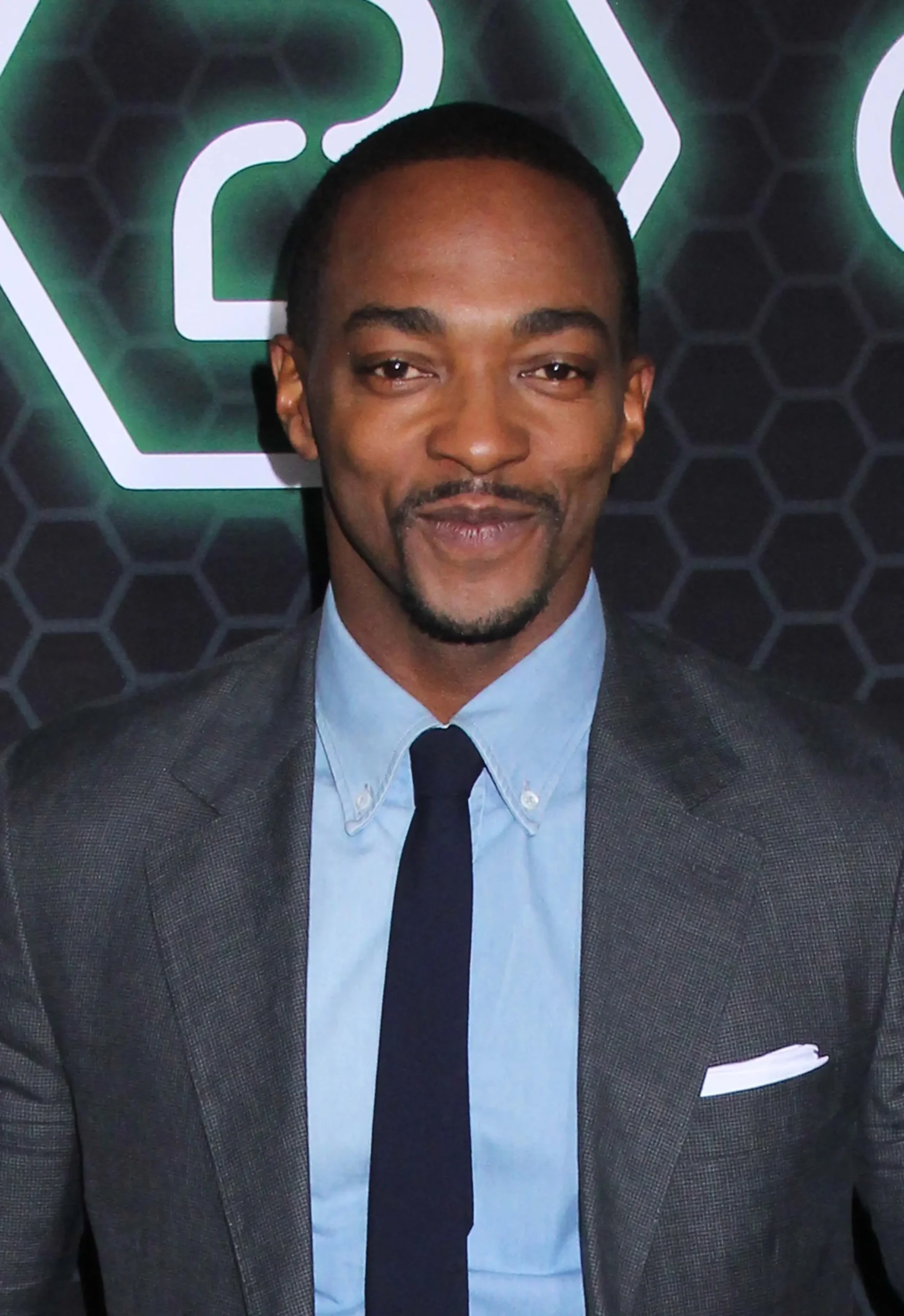 Anthony Mackie estrela nova série de ficção científica de Andy Weir lançada pela Audible