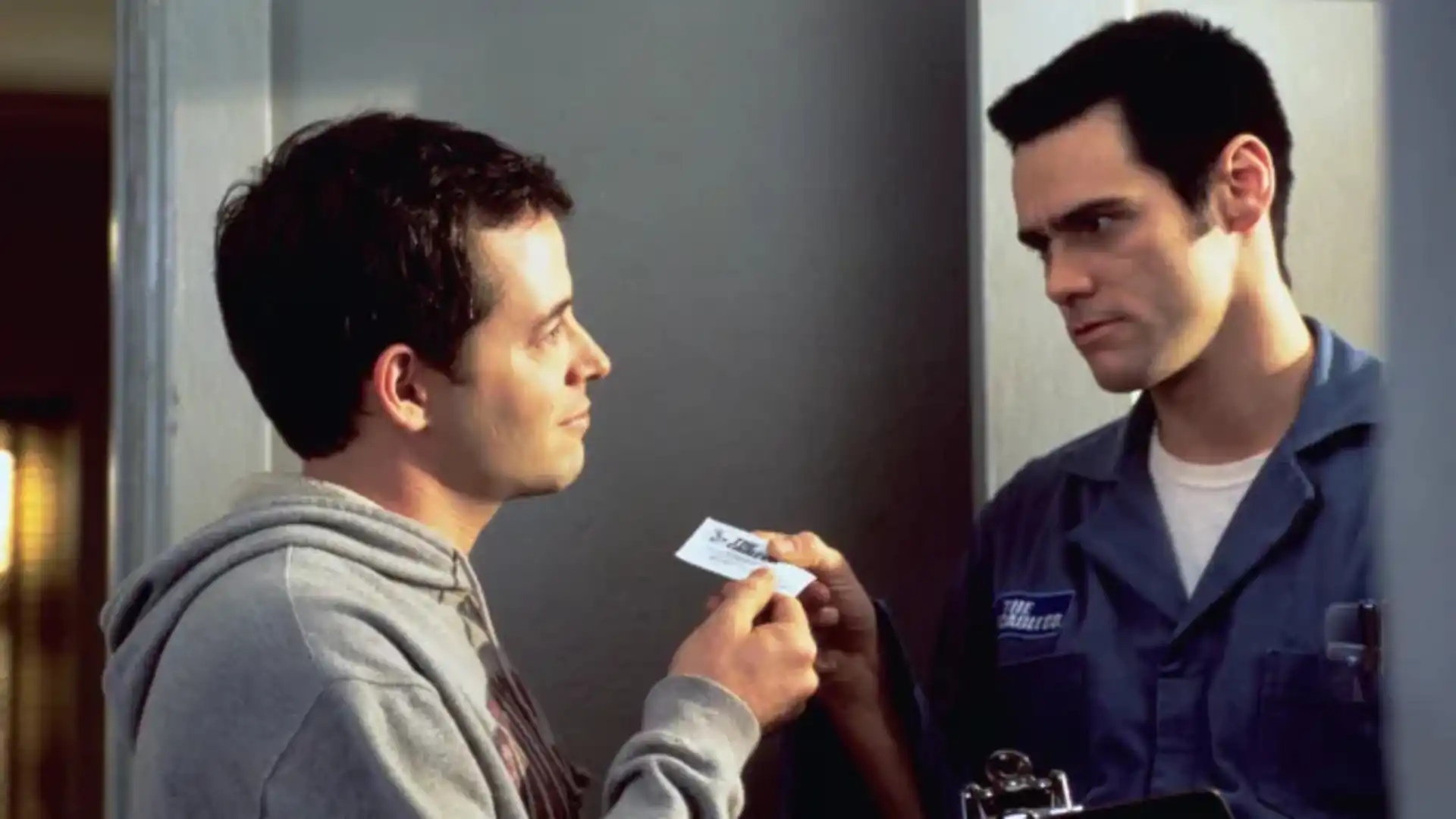 Hulu anuncia remake da comédia cult de Jim Carrey, The Cable Guy, com críticas iniciais positivas