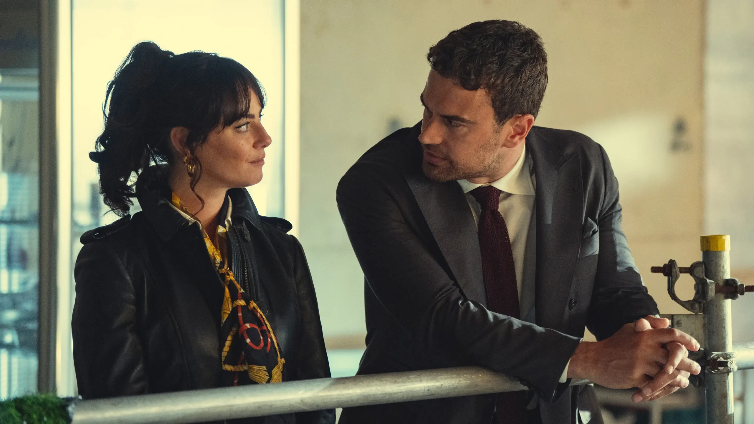 Romance policial best-seller “King of Ashes” será adaptado para série de TV