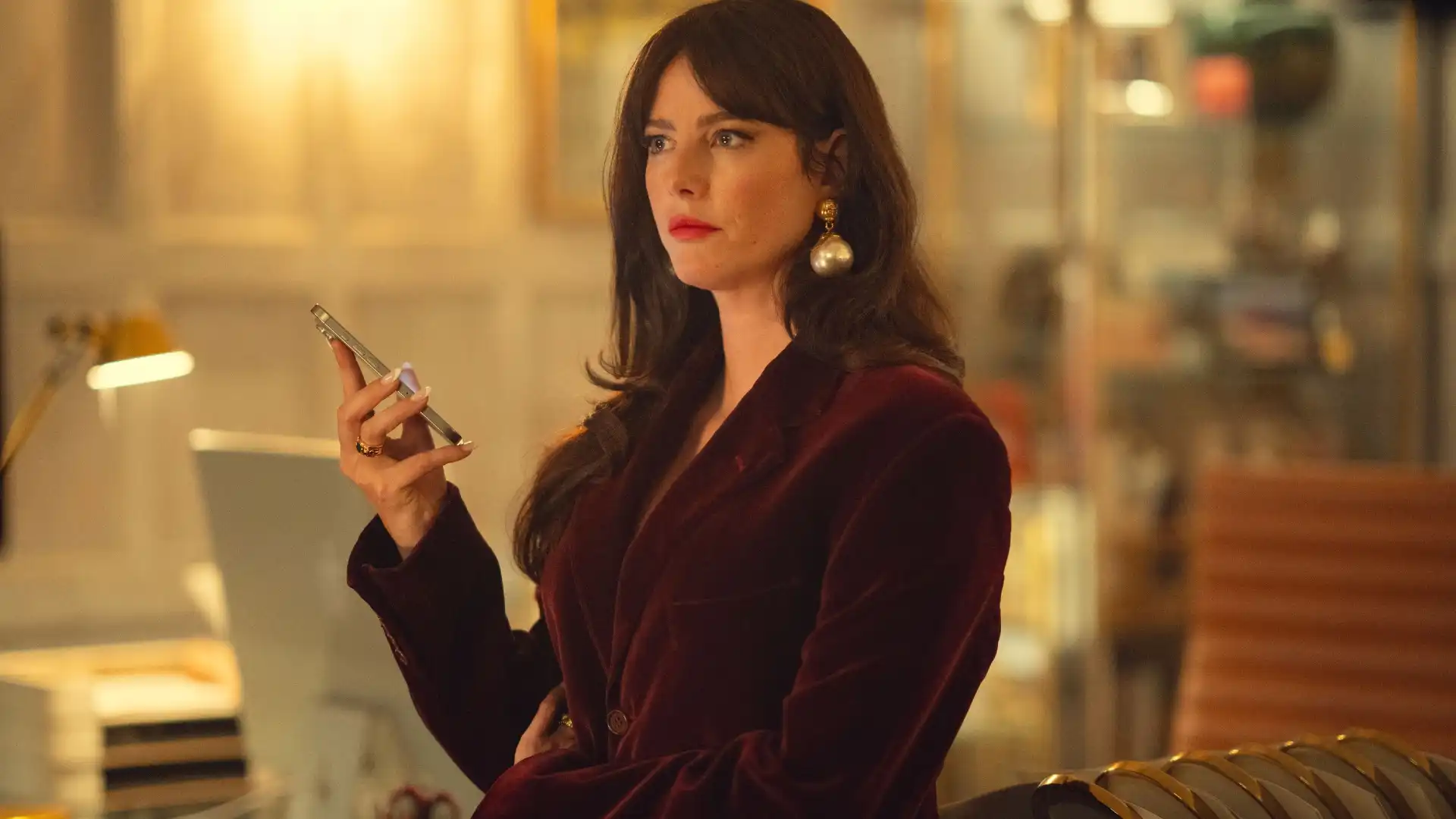 Romance policial best-seller “King of Ashes” será adaptado para série de TV