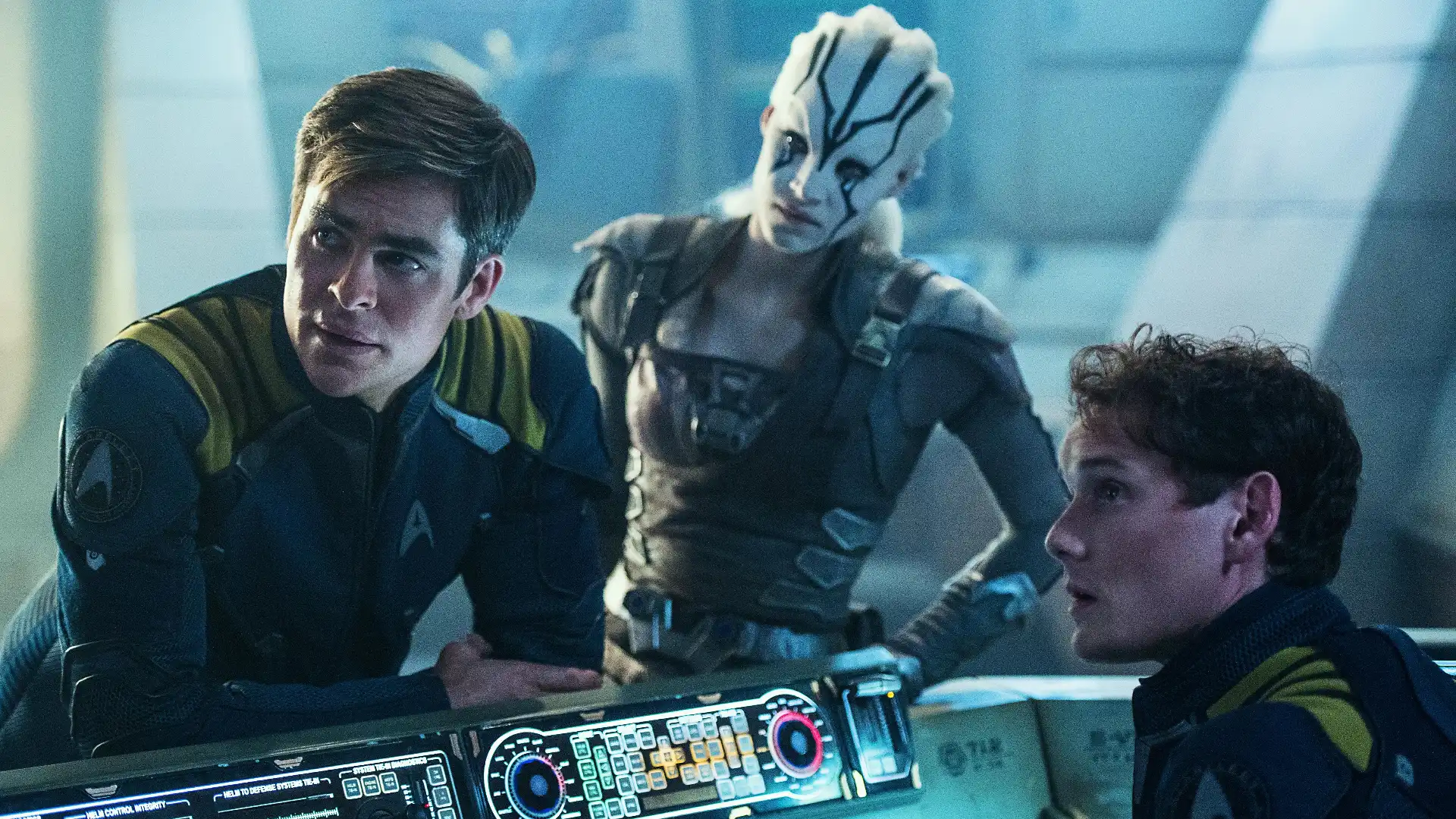 Novo filme de Star Trek não acontecerá na linha do tempo Kelvin e não terá personagens clássicos, afirmam criadores