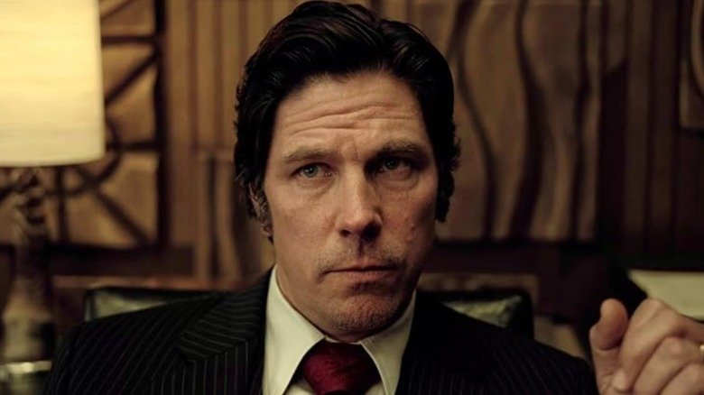 Vários atores de Battlestar Galactica fazem participações na série Carrie, de Mike Flanagan
