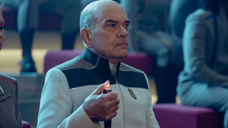 Robert Picardo atribui sucesso em Star Trek: Voyager ao seu “resting b**** face”