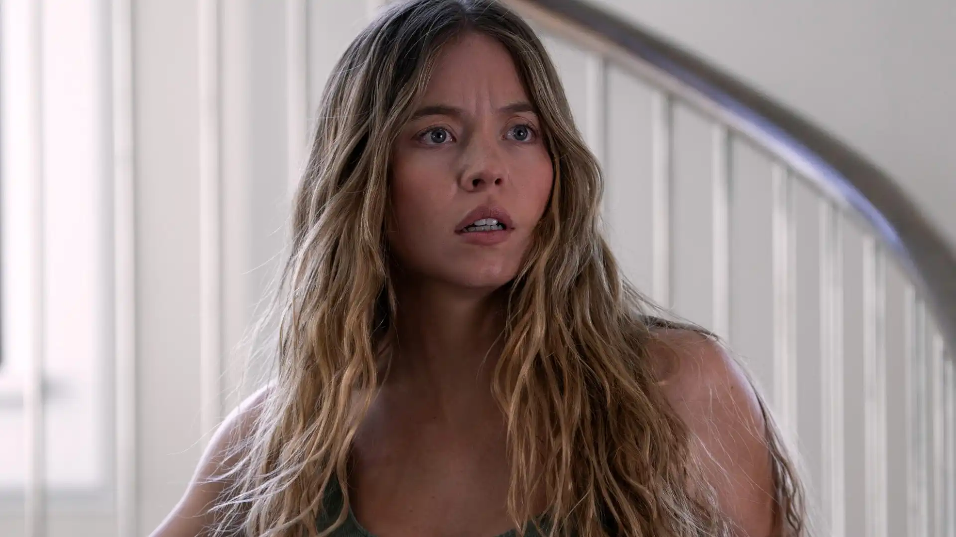 Sydney Sweeney se destaca no HBO Max com filme de US$ 220 milhões disponível na plataforma