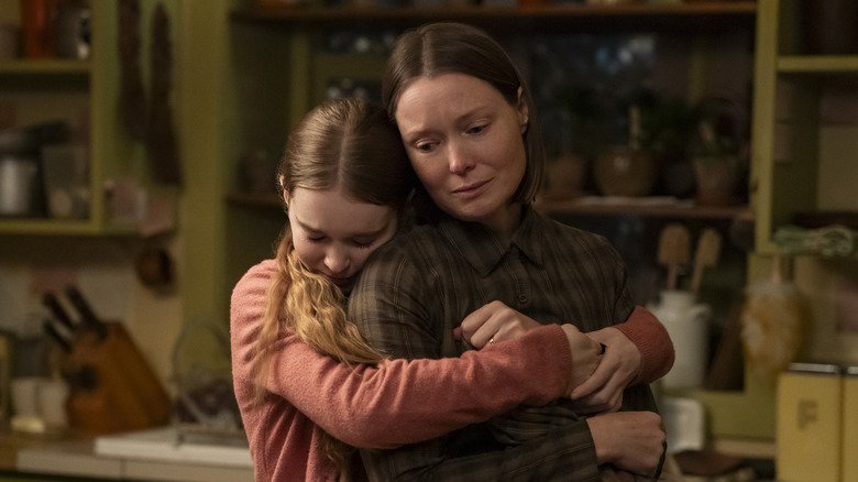 Mike Flanagan revive clássico de Stephen King em série “Carrie” com resultados mistos