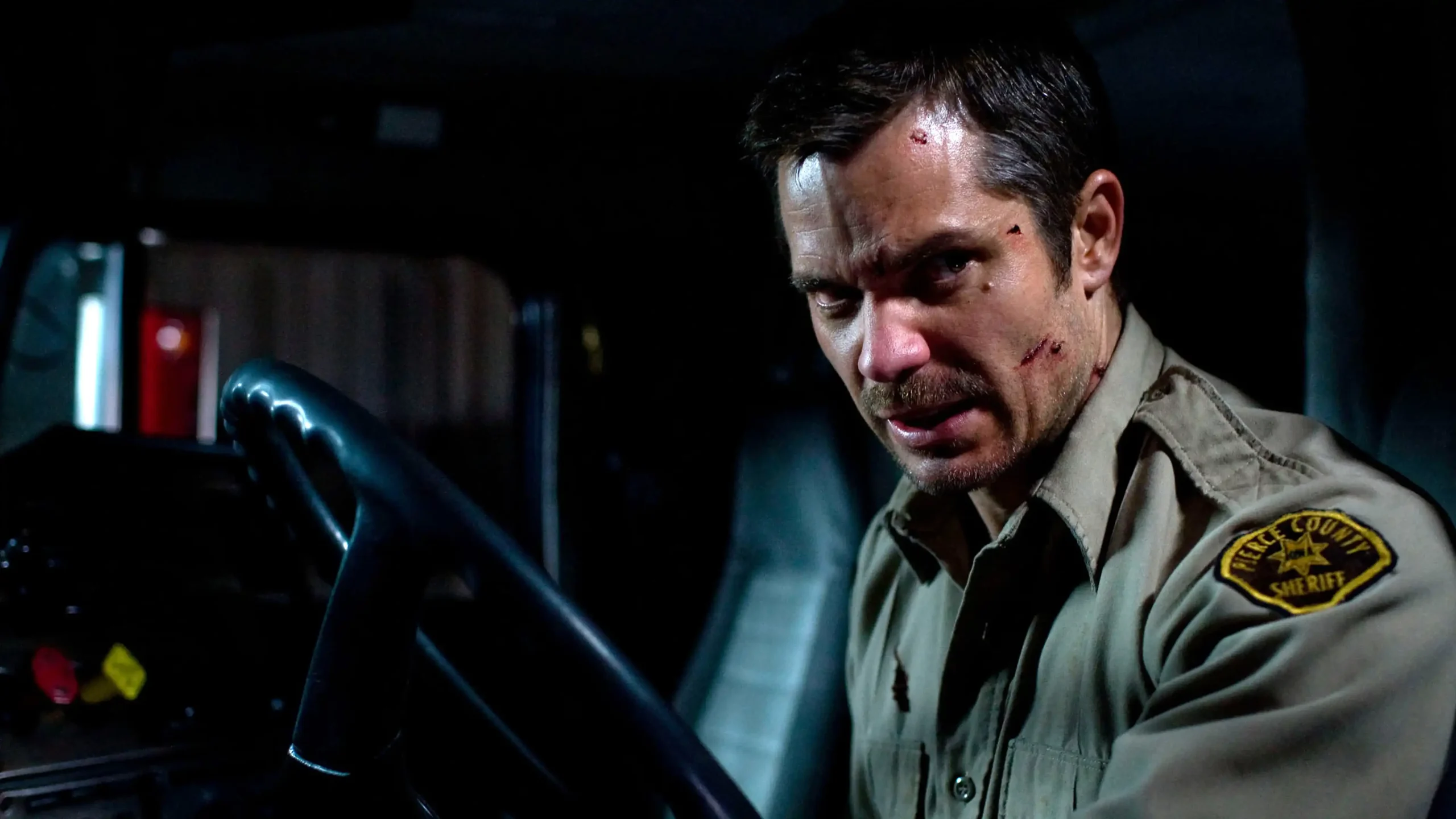 Filme de terror com Timothy Olyphant alcança marco no streaming em Lionsgate+ Canadá