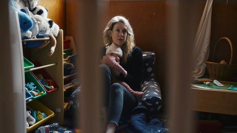 Documentário “You Can See Everything” revela última fase de Elizabeth Holmes antes da prisão